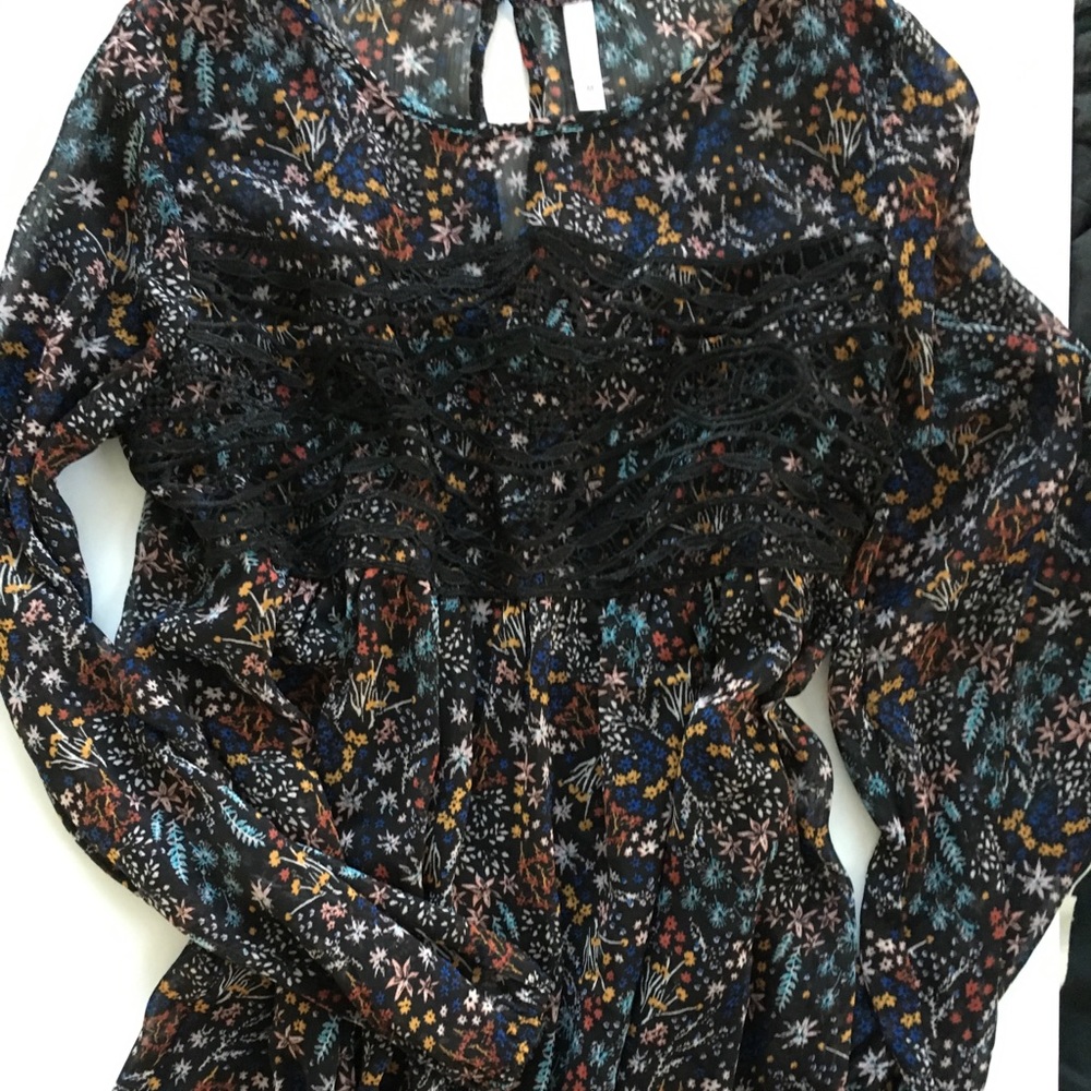 Sheer and floral tunic dress